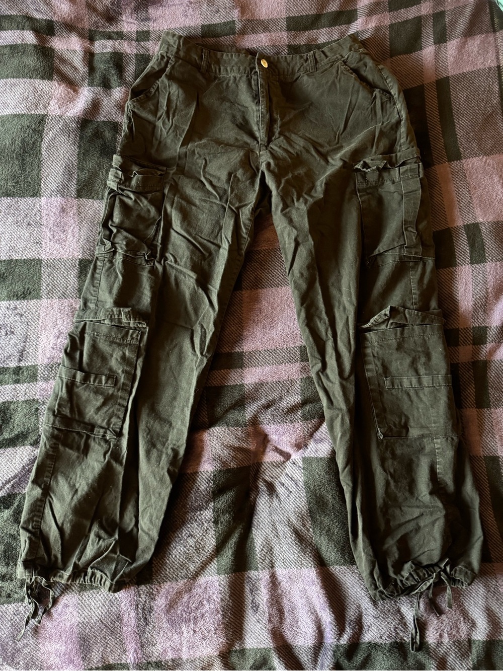 Black Cargo Pants